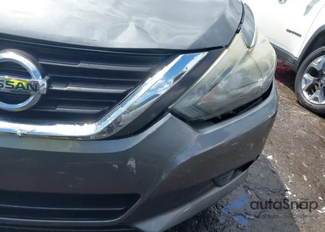 2017 Nissan Altima 2.5 Sr z USA, uszkodzony, nr VIN 1N4AL3AP9HC180622